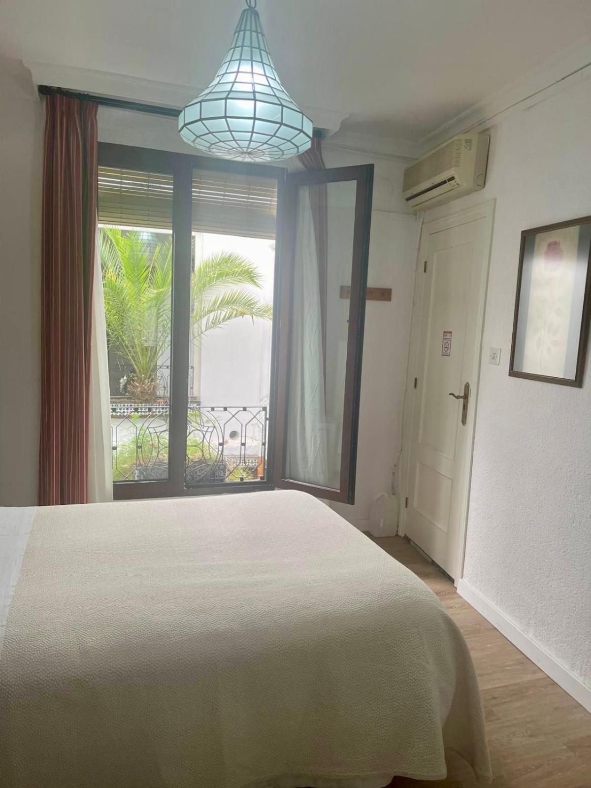 Zurita Guest house
